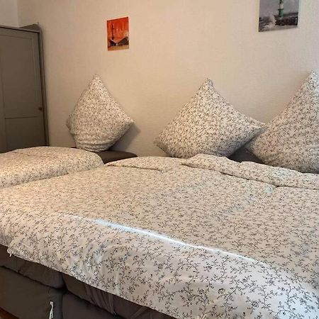Beste Lage In Rostock: 2-Zimmerwohnung Mit Balkon Im 1.Og Extérieur photo