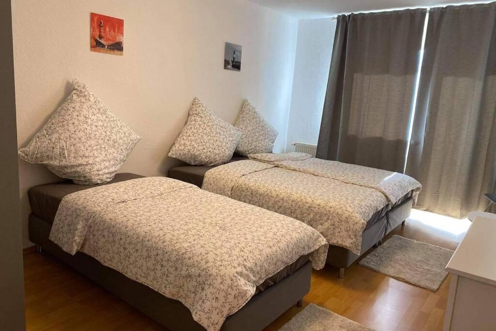 Beste Lage In Rostock: 2-Zimmerwohnung Mit Balkon Im 1.Og Extérieur photo