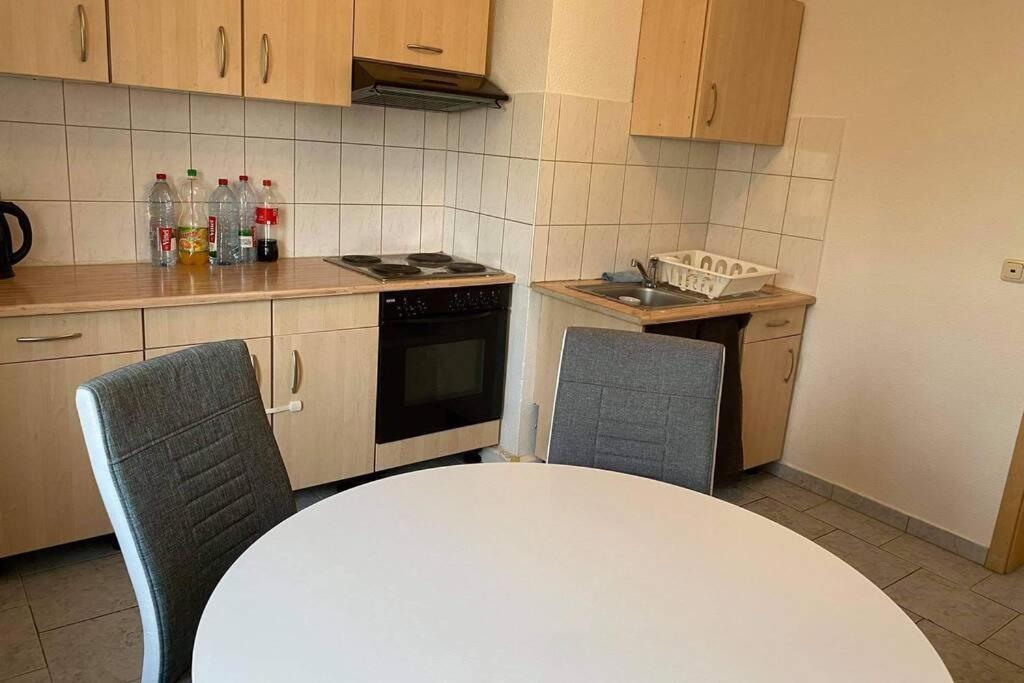 Beste Lage In Rostock: 2-Zimmerwohnung Mit Balkon Im 1.Og Extérieur photo